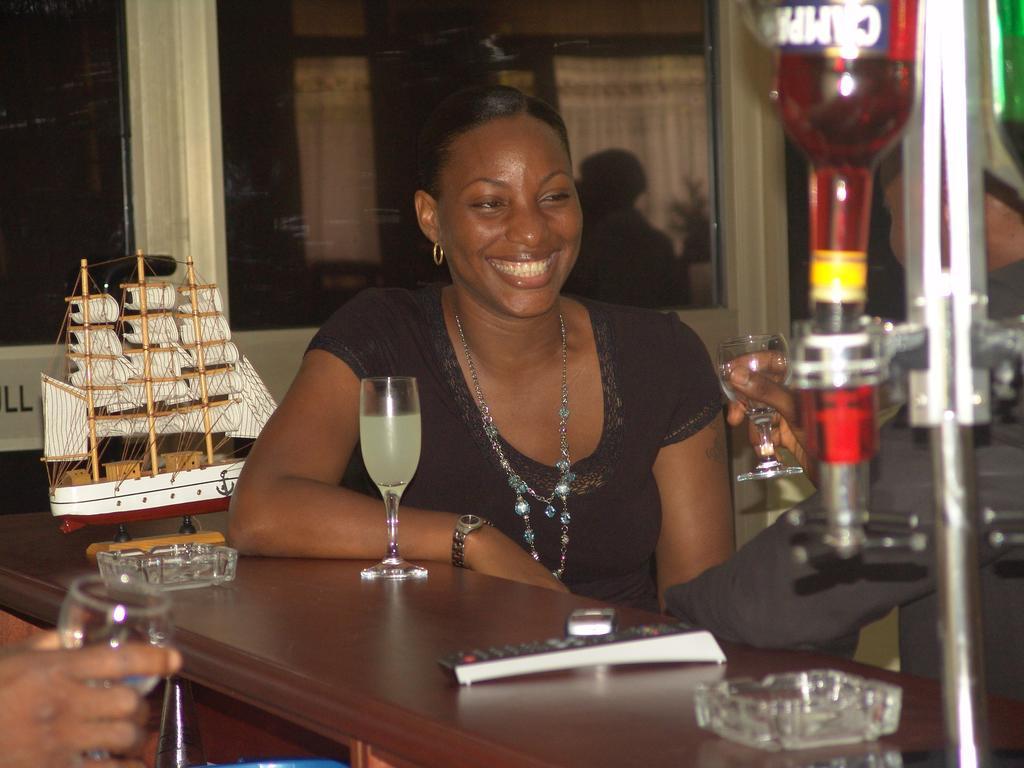 Eastgate Hotel Accra Restaurant bilde